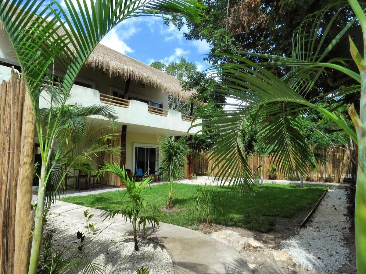 Hotel & Suites Oasis Bacalar Exterior photo
